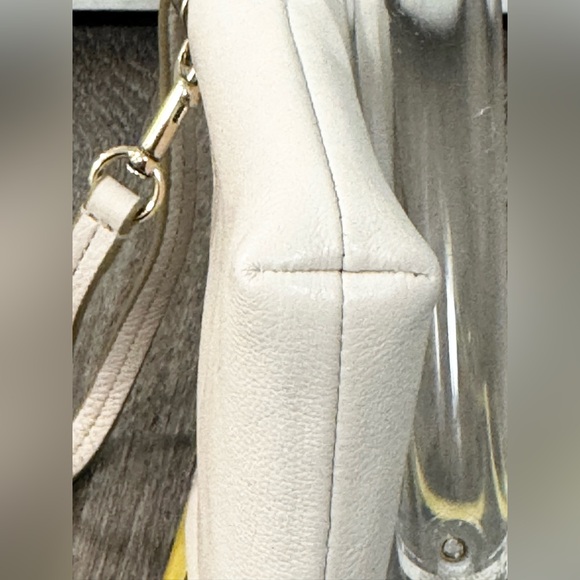 Coach Wristlet - Picture 8 of 14